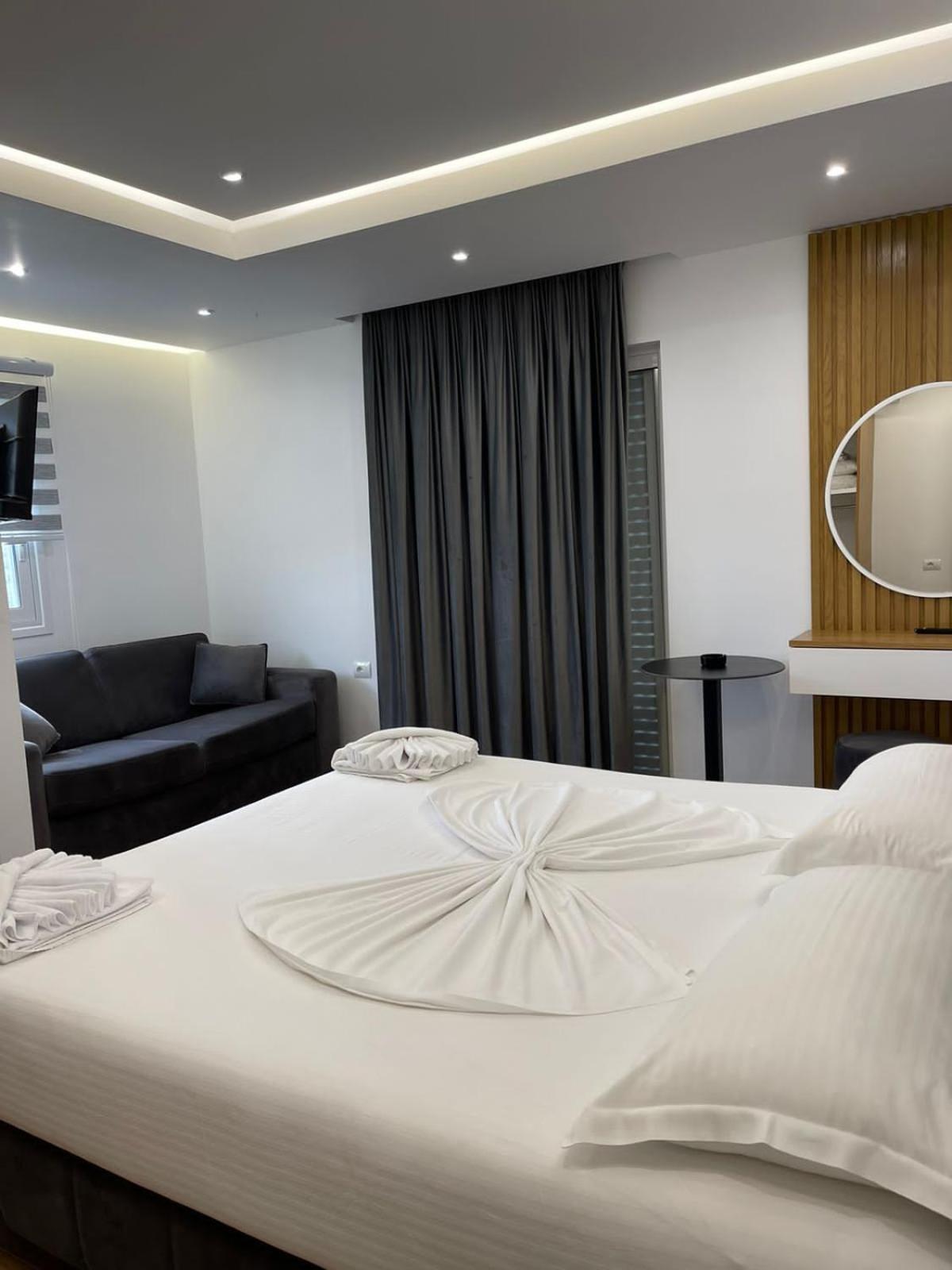 Anna Hotel Ksamil Exterior foto